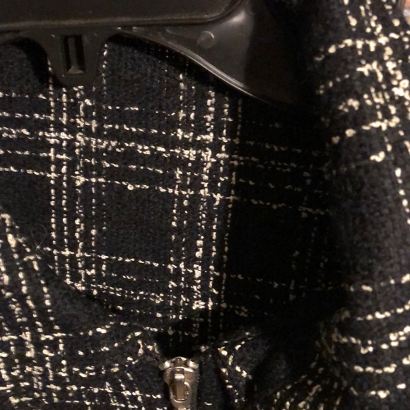 RUE twenty one zippered jacket - Picture 5 of 8